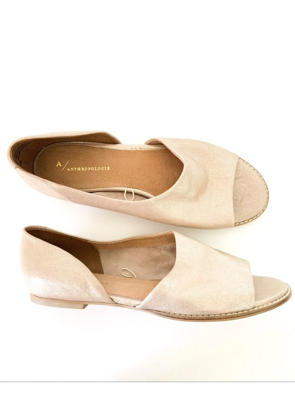Anthropologie Gold Shimmer Souvenir Flats Size 8